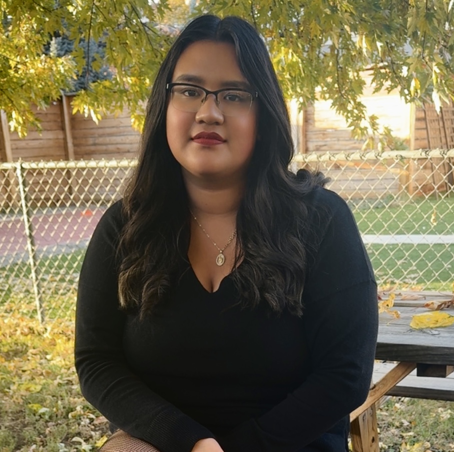 Stefanie Olivan headshot