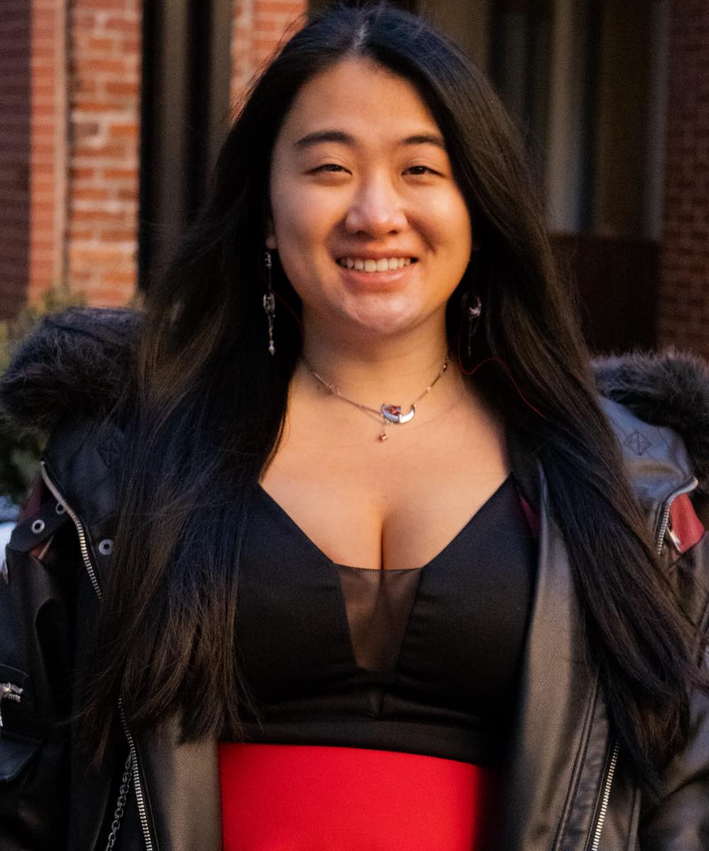 Vivian Vien headshot